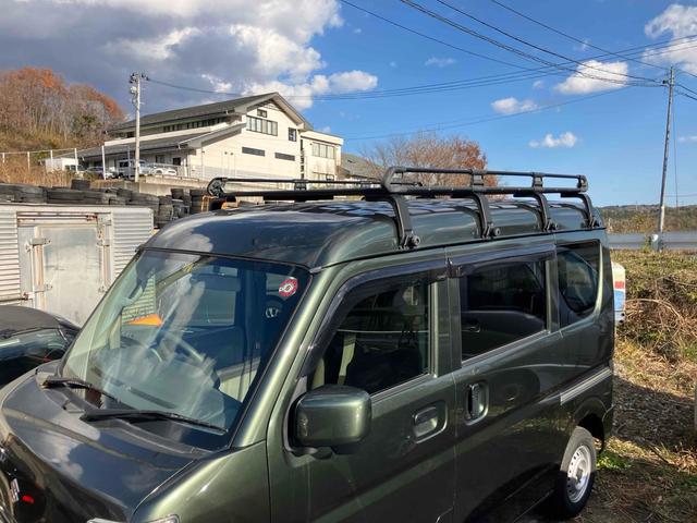 エブリイ PCリミテッド 4WD ハイルーフ AT ETC 両側スライドドア キーレスエントリー 電動格納ミラー 盗難防止システム ABS エアコン パワーステアリング パワーウィンドウ(5枚目)