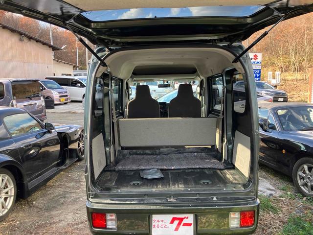 エブリイ PCリミテッド 4WD ハイルーフ AT ETC 両側スライドドア キーレスエントリー 電動格納ミラー 盗難防止システム ABS エアコン パワーステアリング パワーウィンドウ(16枚目)