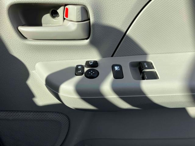 エブリイ PCリミテッド 4WD ハイルーフ AT ETC 両側スライドドア キーレスエントリー 電動格納ミラー 盗難防止システム ABS エアコン パワーステアリング パワーウィンドウ(29枚目)