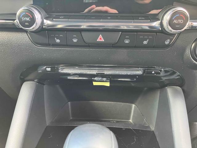 MAZDA3ファストバック 20Sプロアクティブ ツーリングセレクション ドライブレコーダー ETC 全周囲カメラ クリアランスソナー オートクルーズコントロール レーンアシスト 衝突被害軽減システム アルミホイール オートマチックハイビーム LEDヘッドランプ(8枚目)