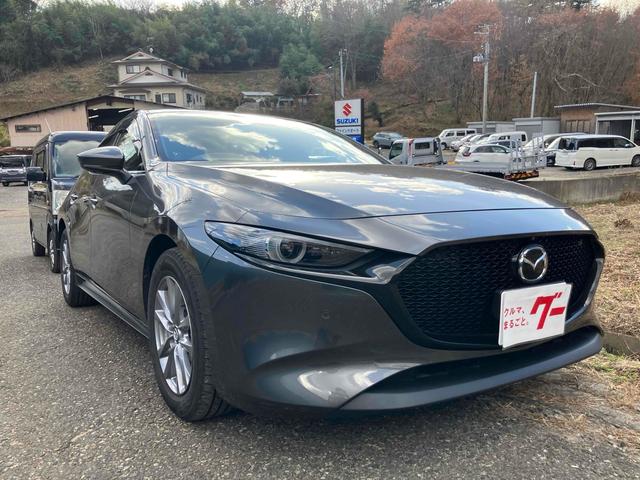 MAZDA3ファストバック 20Sプロアクティブ ツーリングセレクション ドライブレコーダー ETC 全周囲カメラ クリアランスソナー オートクルーズコントロール レーンアシスト 衝突被害軽減システム アルミホイール オートマチックハイビーム LEDヘッドランプ(13枚目)