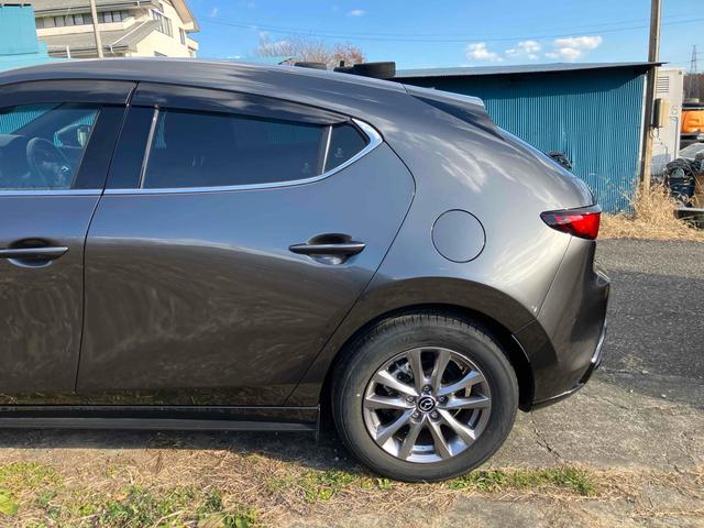 MAZDA3ファストバック 20Sプロアクティブ ツーリングセレクション ドライブレコーダー ETC 全周囲カメラ クリアランスソナー オートクルーズコントロール レーンアシスト 衝突被害軽減システム アルミホイール オートマチックハイビーム LEDヘッドランプ(21枚目)