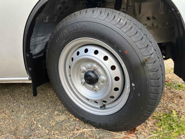 タウンエースバン ＧＬ　４ＷＤ　クリアランスソナー　衝突被害軽減システム　両側スライドドア　キーレスエントリー　アイドリングストップ　ＡＴ　ＡＢＳ　ＥＳＣ　エアコン　パワーステアリング　パワーウィンドウ（7枚目）