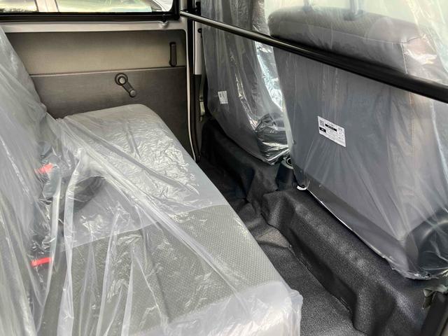 タウンエースバン ＧＬ　４ＷＤ　クリアランスソナー　衝突被害軽減システム　両側スライドドア　キーレスエントリー　アイドリングストップ　ＡＴ　ＡＢＳ　ＥＳＣ　エアコン　パワーステアリング　パワーウィンドウ（9枚目）