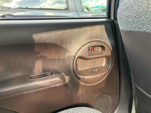 パッソ Ｘ　クツロギ　スマートキー　電動格納ミラー　ＣＶＴ　盗難防止システム　衝突安全ボディ　ベンチシート　ＡＢＳ　エアコン　パワーステアリング　パワーウィンドウ（21枚目）