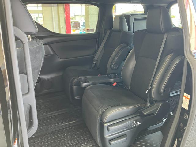 ヴェルファイアハイブリッド Ｚ　ゴールデンアイズ　４ＷＤ　純正ナビ　フルセグＴＶ　バックカメラ　両側パワースライドドア　純正エンジンスターター　レーダークルーズコントロール　デジタルインナーミラー　ＥＴＣ　前後ドラレコ（34枚目）