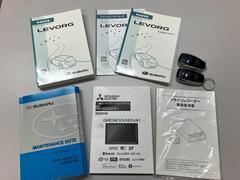中古車を購入する上で必須な取扱説明書や保証書もございますので安心してお乗り頂けます。 2