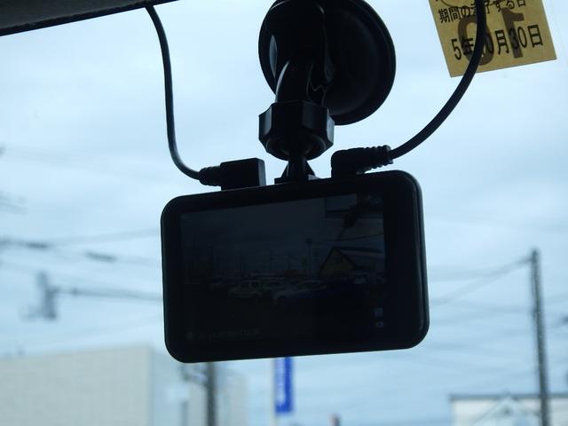 L 4WD 禁煙車 1オーナー 【走行距離56,500km】 HDDナビ&CD&DVD再生&ミュージックサーバー キーレスエントリー 横滑り防止装置 アイドリングストップ ヘッドライトレベライザー(8枚目)