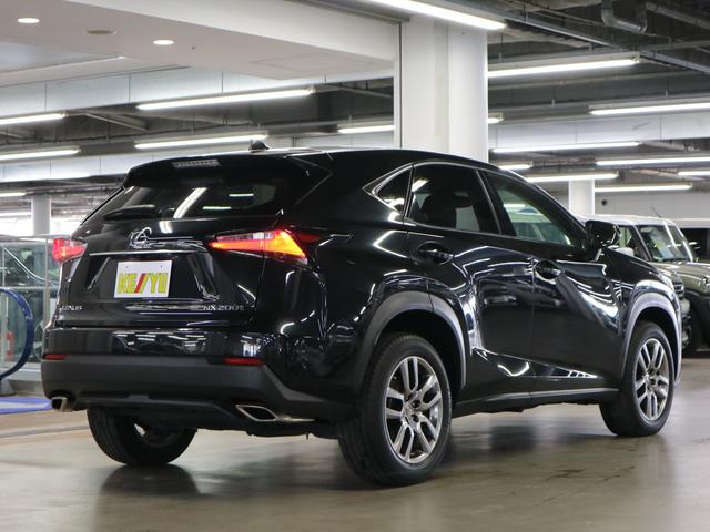NX200t Iパッケージ 【兵庫県仕入れ】禁煙車【メーカーオプションナビ&フルセグTV&ブルートゥース&バックカメラ】クルーズコントロール コーナーセンサー シートメモリー付きレザーシート&シートヒーター スマートキー ETC(3枚目)