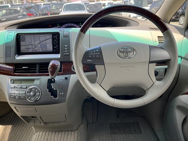 エスティマ ２．４アエラス　Ｇエディション　禁煙車　オットマンシート　クルーズコントロール　純正ナビ　ＢＬＵＥＴＯＯＴＨ　ＣＤ＆ＤＶＤ　ＡＵＸ　１セグＴＶ　バックカメラ　ドライブレコーダー　ＥＴＣ【両側自動スライド】純正１７インチアルミ（14枚目）