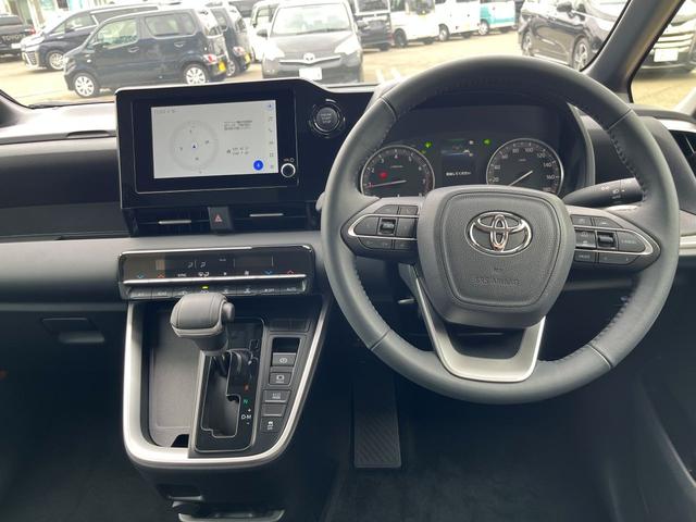 ノア Ｇ　禁煙車　４ＷＤ【寒冷地仕様】純正ナビ＆フリップダウンモニター　フルセグＴＶ　ＢＬＵＥＴＯＯＴＨ　バックカメラ　ＥＴＣ２．０【オートブレーキホールド】コーナーセンサー　レーンアシスト　電動スライドドア（10枚目）