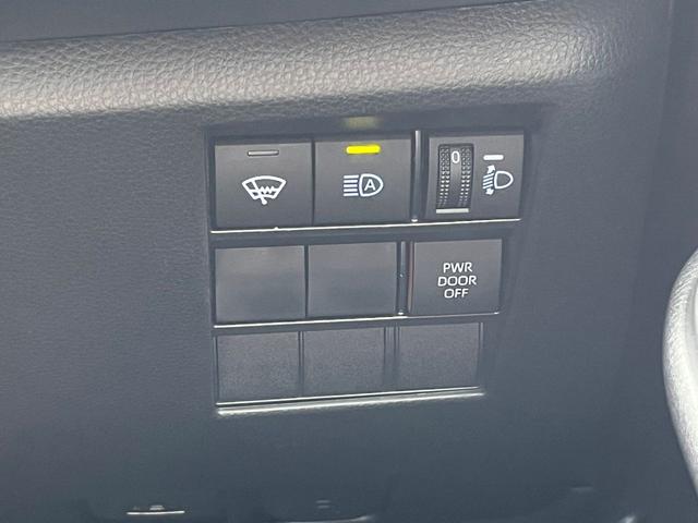 ノア Ｇ　禁煙車　４ＷＤ【寒冷地仕様】純正ナビ＆フリップダウンモニター　フルセグＴＶ　ＢＬＵＥＴＯＯＴＨ　バックカメラ　ＥＴＣ２．０【オートブレーキホールド】コーナーセンサー　レーンアシスト　電動スライドドア（35枚目）