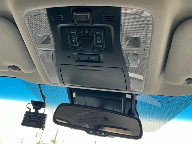ヴェルファイアハイブリッド ＺＲ　４ＷＤ　後期型【両側電動スライドドア】後席モニター　フルセグＴＶ　ＣＤ＆ＤＶＤ　ＢＬＵＥＴＯＯＴＨ　バックカメラ　ドラレコ　ＥＴＣ　レザーシート　メモリ付電動シート【オットマン】パワーバックドア（11枚目）