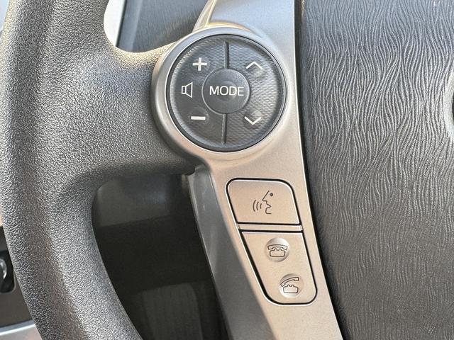 プリウスアルファ Ｓ　禁煙車　寒冷地仕様　社外ナビ　フルセグＴＶ　ＣＤ＆ＤＶＤ　ＵＳＢ　ＢＬＵＥＴＯＯＴＨ　バックカメラ　ＥＴＣ　レーンアシスト　追従クルコン　衝突軽減サポート　　オートハイビーム（36枚目）