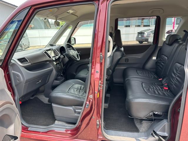 デリカＤ：２ Ｓ　禁煙車　４ＷＤ【後席モニター】ＡＬＰＩＮＥナビ　フルセグＴＶ　ＢＬＵＥＴＯＯＴＨ　ＣＤ＆ＤＶＤ　ＡＵＸ　バックカメラ　ＥＴＣ【両側電動スライド】シートヒーター　プッシュスタート　エンスタ　スペアキー（34枚目）