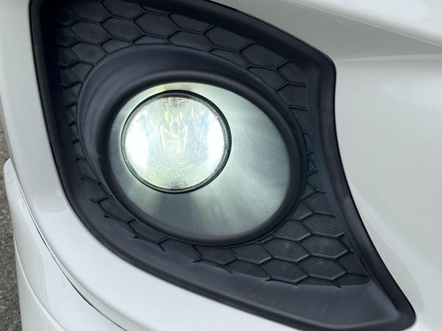 スイフトスポーツ ベースグレード 禁煙車 1オーナー 6速MT【Greddyフルエアロ】社外マフラー【クスコタワーバー】ADVAN17インチアルミ【ブーストメーター】クルーズコントロール ドライブレコーダー シートヒーター(52枚目)