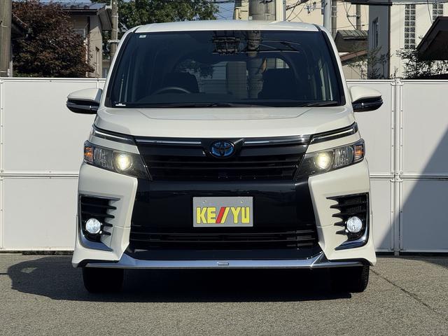 ヴォクシー ＺＳ　禁煙車　１オーナー　アルパイン１０インチナビ　フルセグＴＶ　Ｂｌｕｅｔｏｏｔｈ　バックカメラ　ステアリモコン　レーンアシスト　衝突軽減サポート【モデリスタエアロ】電動スライドドア　純正１６インチアルミ（13枚目）