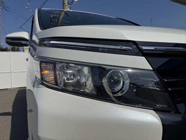 ヴォクシー ＺＳ　禁煙車　１オーナー　アルパイン１０インチナビ　フルセグＴＶ　Ｂｌｕｅｔｏｏｔｈ　バックカメラ　ステアリモコン　レーンアシスト　衝突軽減サポート【モデリスタエアロ】電動スライドドア　純正１６インチアルミ（53枚目）