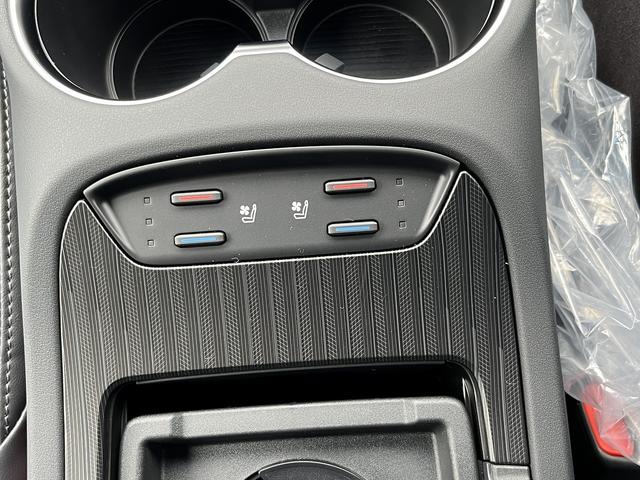 ハリアーハイブリッド Z レザーパッケージ 登録済未使用車 4WD 寒冷地仕様【ムーンルーフ】【衝突軽減システム】レーダークルーズコントロール レーンアシスト 純正ディスプレイオーディオ【JBLサウンド】全周囲カメラ デジタルインナーミラー(39枚目)