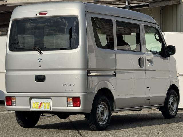 自動車保険☆損保ジャパン☆東京海上日動☆三井住友海上の3社での比較も可能!購入後も安心の自動車保険もご相談下さい♪