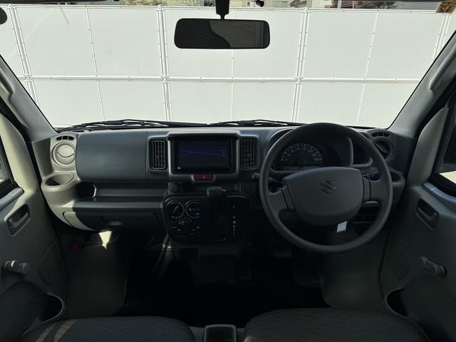 お得がいっぱい!大型店舗ならではの品揃えと価格設定に自信あり!!整備工場併設の大型展示場!!!是非、ご家族そろってお越しください♪