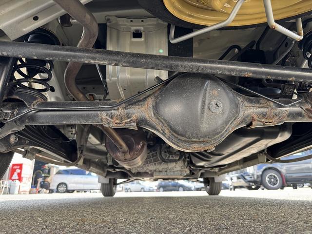 北海道・東北・関東・中部・近畿地方のお客様は店頭納車の場合は車両を陸運局に持ち込まずに名義変更できますので近隣のお客様が購入する費用と変わらない諸費用でご購入出来ます♪遠方陸送納車も格安です☆