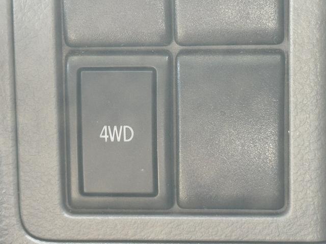 自社陸運局認証工場完備!国家資格車検検査員資格を持った整備士。納車後もご安心頂けます♪点検や車検・保証修理お任せ下さい!!!