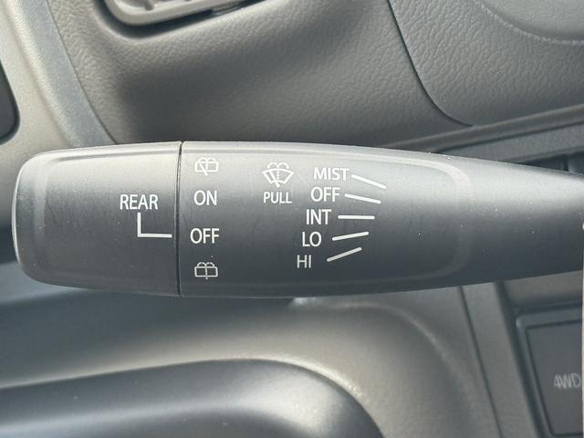 インターネット販売にも非常に力を入れております!!遠方の方でもお安くご納車費用を抑えさせて頂きます♪また店頭でご納車させて頂く事が出来れば県外登録費用は不要です♪詳細はお気軽にお問い合わせ下さい☆