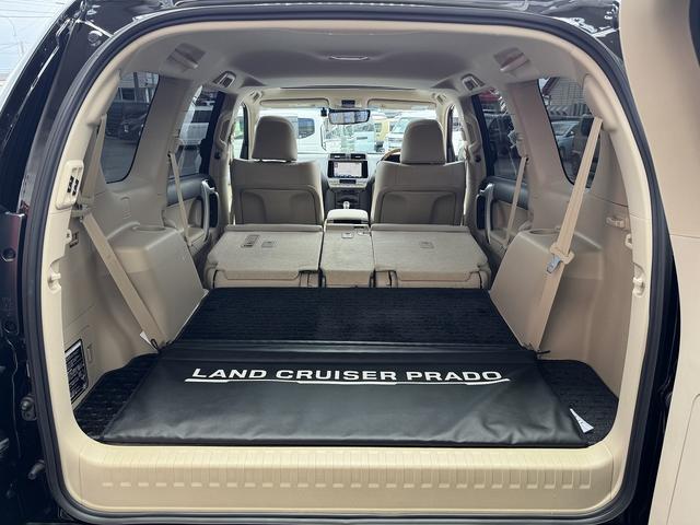 ランドクルーザープラド ＴＸ　Ｌパッケージ　マットブラックエディション　禁煙車　４ＷＤ　純正９インチナビ　フロント＆バックカメラ　ドライブレコーダー　デジタルインナーミラー【サンルーフ】レザーシート　クルーズコントロール【衝突軽減サポート】レーンアシスト　コーナーセンサー（26枚目）