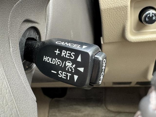 ランドクルーザープラド ＴＸ　Ｌパッケージ　マットブラックエディション　禁煙車　４ＷＤ　純正９インチナビ　フロント＆バックカメラ　ドライブレコーダー　デジタルインナーミラー【サンルーフ】レザーシート　クルーズコントロール【衝突軽減サポート】レーンアシスト　コーナーセンサー（44枚目）