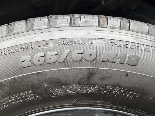 ランドクルーザープラド ＴＸ　Ｌパッケージ　マットブラックエディション　禁煙車　４ＷＤ　純正９インチナビ　フロント＆バックカメラ　ドライブレコーダー　デジタルインナーミラー【サンルーフ】レザーシート　クルーズコントロール【衝突軽減サポート】レーンアシスト　コーナーセンサー（54枚目）