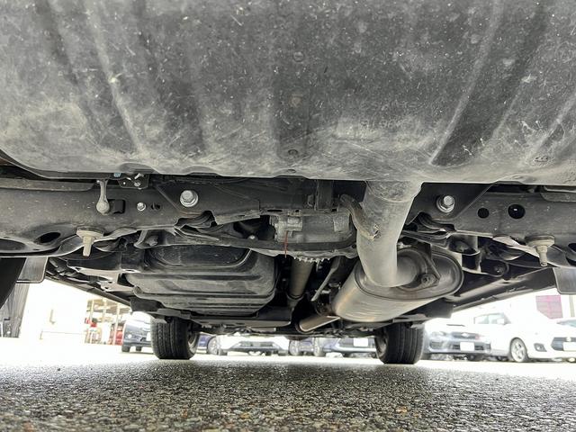 NX NX200t Fスポーツ 禁煙車 4WD【衝突軽減システム】レーダークルーズコントロール レーンアシスト コーナーセンサー【ステアヒーター】純正ナビ【ブルーレイ】バックカメラ 前後ドライブレコーダー【Qi充電】【サンルーフ】(6枚目)