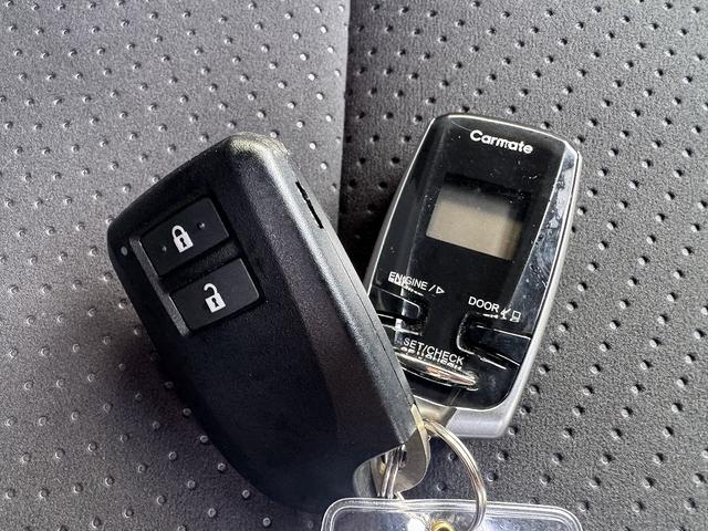 レジアスエースバン スーパーGL ダークプライムII 禁煙車 4WD【ベットキット】社外ナビ フルセグTV BLUETOOTH バックカメラ ハーフレザーシート LEDヘッドライト フォグ オートマチックハイビーム 取説 ETC 衝突軽減 レーンアシスト(11枚目)