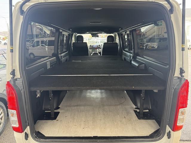 レジアスエースバン スーパーGL ダークプライムII 禁煙車 4WD【ベットキット】社外ナビ フルセグTV BLUETOOTH バックカメラ ハーフレザーシート LEDヘッドライト フォグ オートマチックハイビーム 取説 ETC 衝突軽減 レーンアシスト(25枚目)