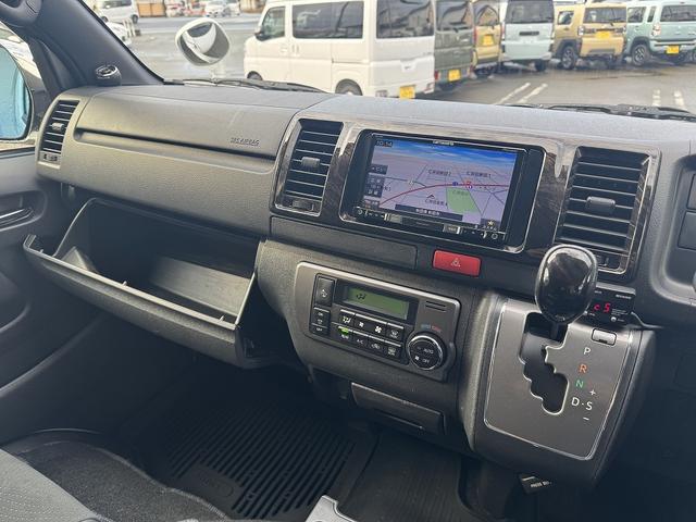 レジアスエースバン スーパーGL ダークプライムII 禁煙車 4WD【ベットキット】社外ナビ フルセグTV BLUETOOTH バックカメラ ハーフレザーシート LEDヘッドライト フォグ オートマチックハイビーム 取説 ETC 衝突軽減 レーンアシスト(27枚目)