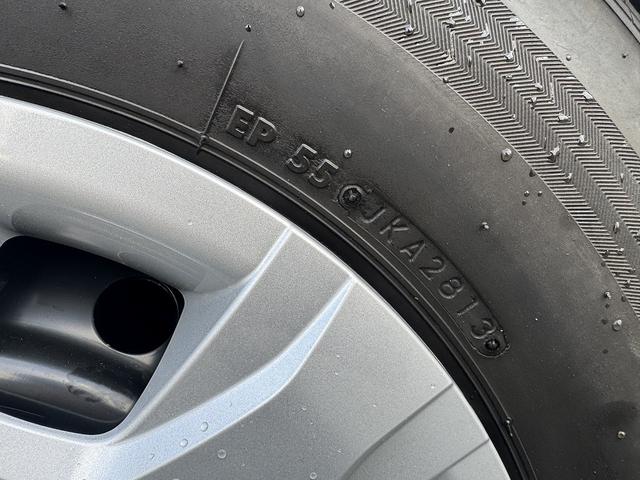 レジアスエースバン スーパーGL ダークプライムII 禁煙車 4WD【ベットキット】社外ナビ フルセグTV BLUETOOTH バックカメラ ハーフレザーシート LEDヘッドライト フォグ オートマチックハイビーム 取説 ETC 衝突軽減 レーンアシスト(53枚目)