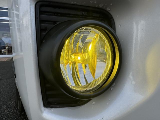 レジアスエースバン スーパーGL ダークプライムII 禁煙車 4WD【ベットキット】社外ナビ フルセグTV BLUETOOTH バックカメラ ハーフレザーシート LEDヘッドライト フォグ オートマチックハイビーム 取説 ETC 衝突軽減 レーンアシスト(59枚目)