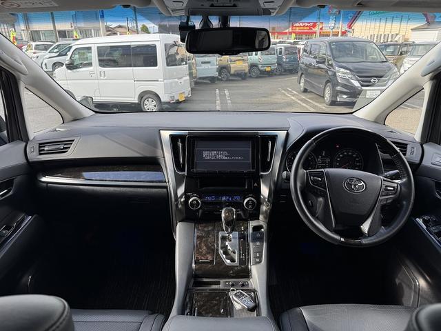 お得がいっぱい！大型店舗ならではの品揃えと価格設定に自信あり！！整備工場併設の大型展示場！！！是非、ご家族そろってお越しください♪