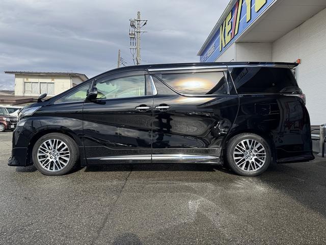 当社で整備の車両には４ヶ月の消耗品も含む無料保証と最長５年走行無制限の延長保証をオプションでご用意☆遠方のお客様はお近くのディーラーさんにて保証修理をお受け出来ます☆