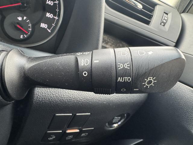 ☆車両の状態、見積もり金額など気になる点ご質問等ございましたらお気軽にメール、ご連絡下さい。細かくご説明致します☆気になるお車が有れば乗り比べしてみて下さい！当店は全車試乗可能となっております♪