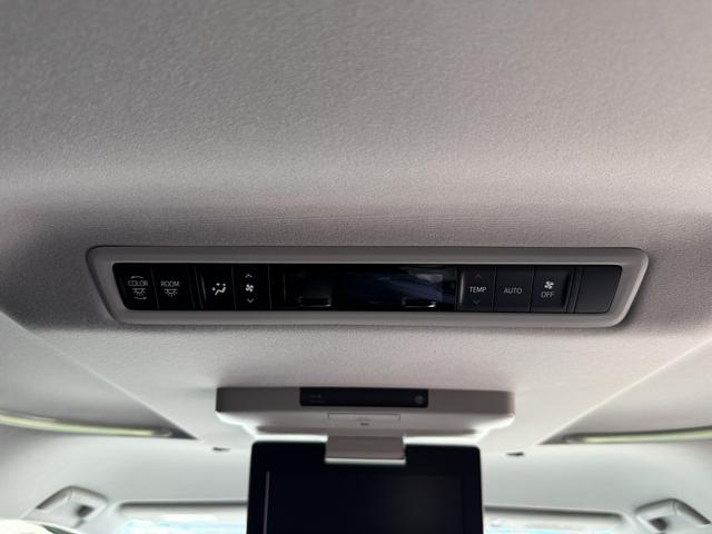 インターネット販売にも非常に力を入れております！！遠方の方でもお安くご納車費用を抑えさせて頂きます♪また店頭でご納車させて頂く事が出来れば県外登録費用は不要です♪詳細はお気軽にお問い合わせ下さい☆