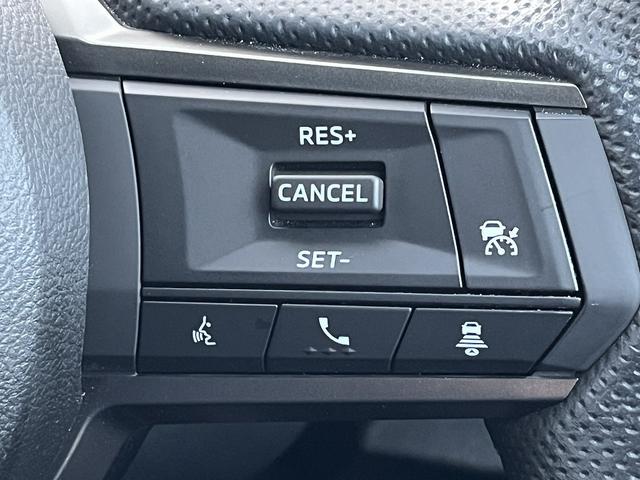 トライトン ＧＳＲ　禁煙車　４ＷＤ　ワンオーナー　レザーシート【純正９インチナビ】フルセグＴＶ　ＢＬＵＥＴＯＯＴＨ　アラウンドビューモニター　レーダークルコン　衝突軽減サポート　コーナーセンサー　ステアヒーター　ＥＴＣ（38枚目）