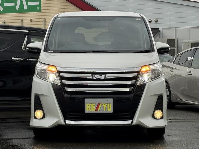 ノア Si 禁煙車 4WD 社外ナビ フルセグTV Bluetooth バックカメラ 両側電動スライドドア【後席サンシェード】【10インチALPINEフリップダウンモニター】ETC 純正アルミ MTモード(13枚目)
