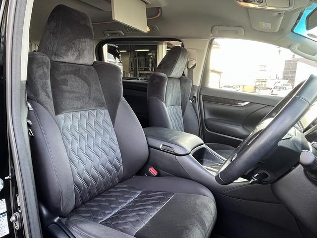 ヴェルファイアハイブリッド Ｚ　禁煙車　４ＷＤ　後期型　レーダークルーズコントロール　衝突軽減サポート　レーンアシスト　コーナーセンサー　純正１０インチナビ【ＨＤＭＩ】バックカメラ　両側電動スライドドア　フリップダウンモニター（20枚目）