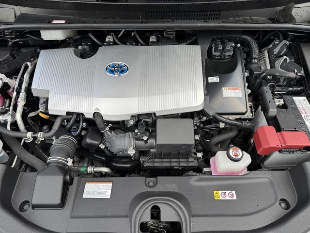 プリウス Ｓ　禁煙車　４ＷＤ　後期型　レーダークルーズコントロール　衝突軽減サポート　レーンアシスト　コーナーセンサー　社外ナビ　バックカメラ　ＥＴＣ　ドライブレコーダー【１００Ｖ電源】ＬＥＤヘッドライト（48枚目）