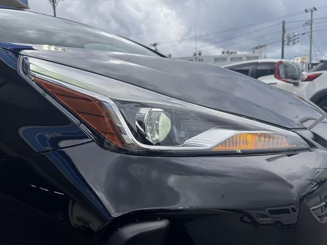プリウス Ｓ　禁煙車　４ＷＤ　後期型　レーダークルーズコントロール　衝突軽減サポート　レーンアシスト　コーナーセンサー　社外ナビ　バックカメラ　ＥＴＣ　ドライブレコーダー【１００Ｖ電源】ＬＥＤヘッドライト（53枚目）