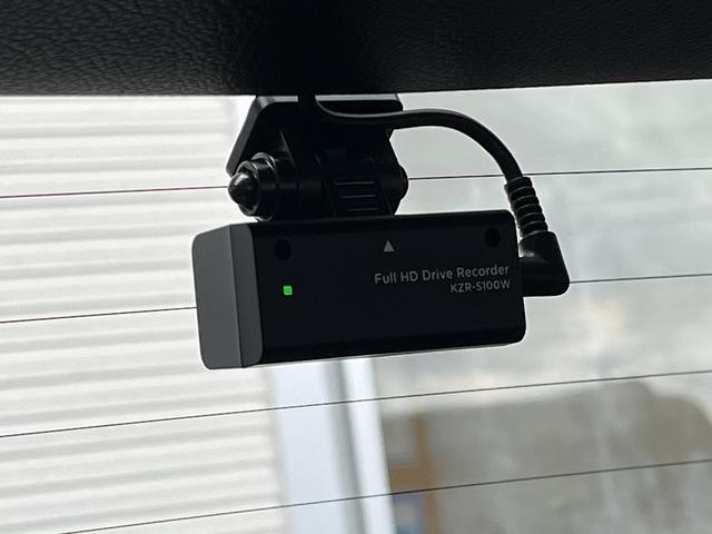 �f�ډ摜�ȊO�ł��A�G���W�����[���E�����A�������𑗂鎖���\�ł��B���L�A�h���X�y�@�����������Q�������������������������D�����D�����@�z�܂ł��₢���킹�������B