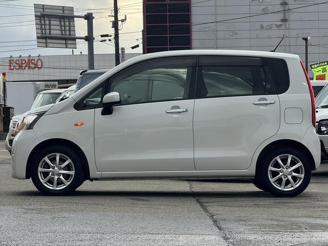 ムーヴ X SA 禁煙車 4WD 衝突軽減サポート アイドリングストップ 純正ナビ フルセグTV Bluetooth CD&DVD ミュージックサーバー AUX USB 純正アルミ スペア有スマートキー 保証書(19枚目)