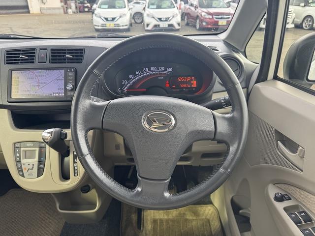 ムーヴ X SA 禁煙車 4WD 衝突軽減サポート アイドリングストップ 純正ナビ フルセグTV Bluetooth CD&DVD ミュージックサーバー AUX USB 純正アルミ スペア有スマートキー 保証書(27枚目)