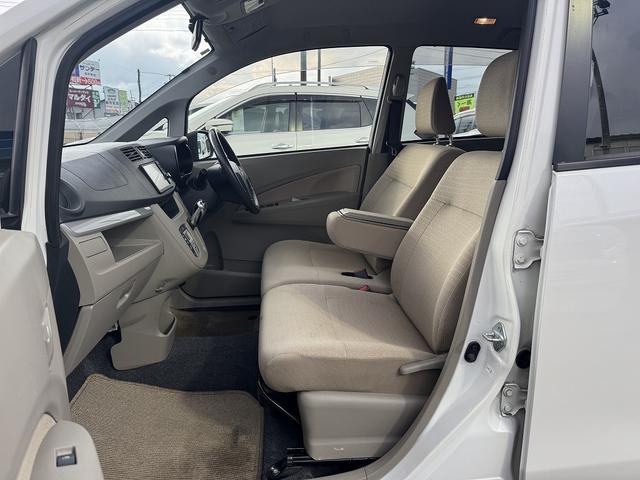 ムーヴ X SA 禁煙車 4WD 衝突軽減サポート アイドリングストップ 純正ナビ フルセグTV Bluetooth CD&DVD ミュージックサーバー AUX USB 純正アルミ スペア有スマートキー 保証書(38枚目)